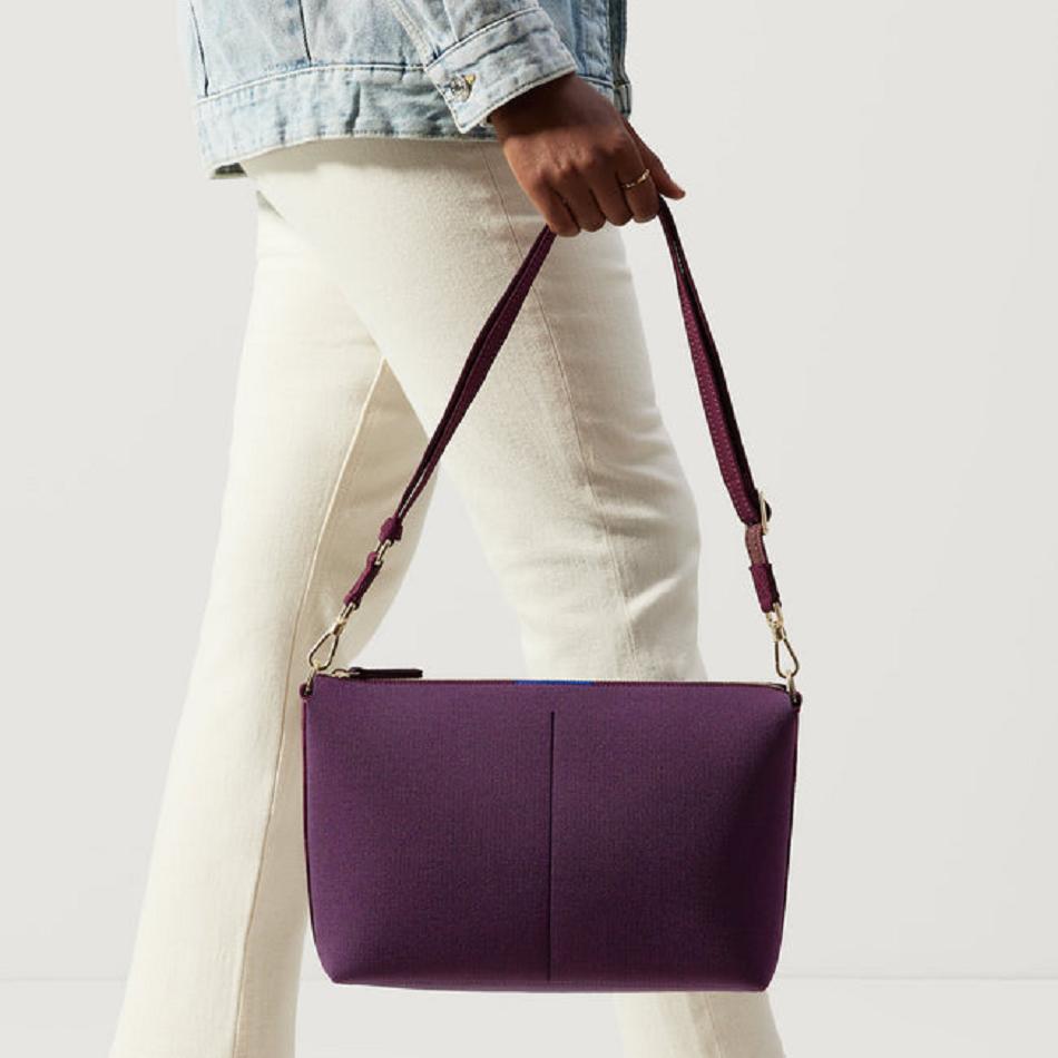 Women's Rothy's The Daily Crossbody Crossbody Bags Purple | YAUVQ47131
