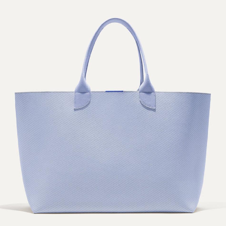 Women\'s Rothy\'s The Lightweight Mega Tote Bags Blue | TAUWZ56814