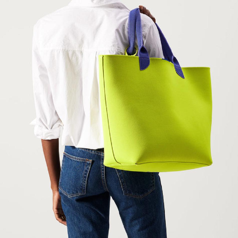 Women's Rothy's The Lightweight Tote Bags Blue / Yellow | BAUSO56631