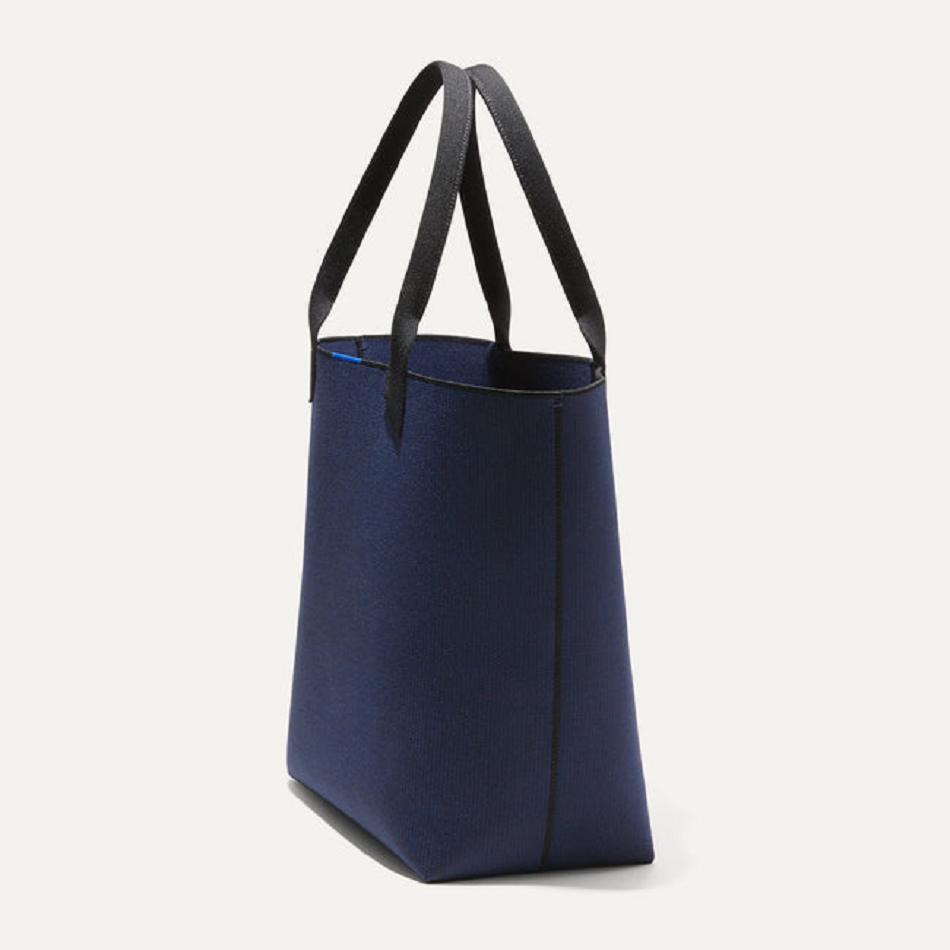 Women's Rothy's The Lightweight Tote Bags Blue / Black | ZAUNQ86278
