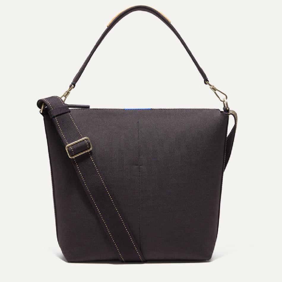 Women\'s Rothy\'s The Mini Zip Bucket Handbag Black | AUJVR33653