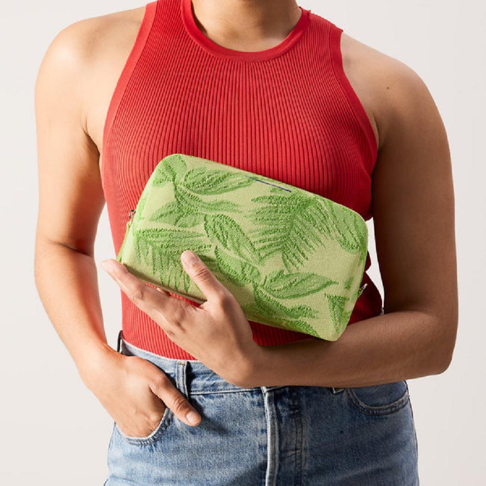 Women's Rothy's The Universal Pouch Wallets Green | YAUGT71912