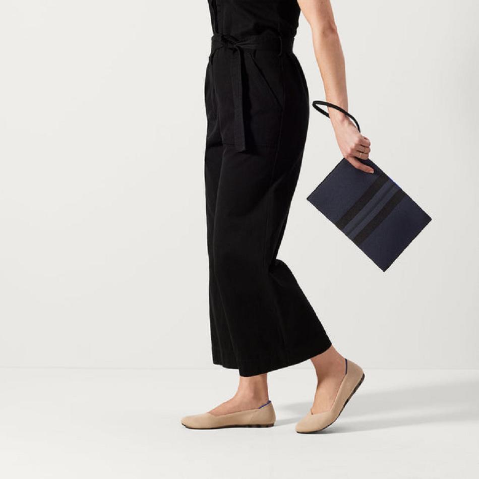 Women's Rothy's The Wristlet Wallets Navy | LAUTR39818